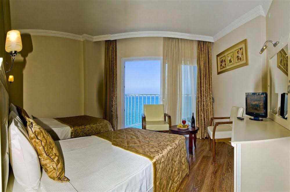 Royal Sebaste Hotel Erdemli ภายนอก รูปภาพ